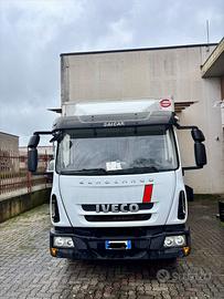 Iveco eurocargo 80 75 e 18 furgone e sponda