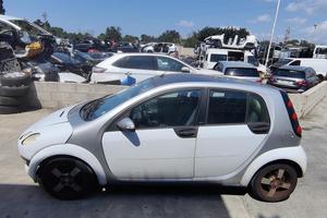 SMART FORFOUR 454 1.1 75CV 04-06 -Ricambi