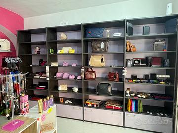 Armadio senza ante