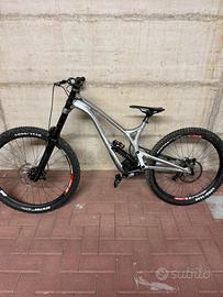 Mtb downhill Commencal Supreme 29" M