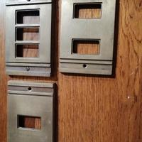 Placche in ottone vintage 