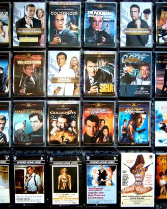 5 VHS + 19 DVD Agente 007 James Bond WB video 1 ed