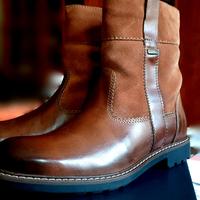 Stivaletti n40 color cognac in pelle di Pier One