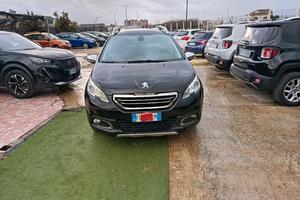 Peugeot 2008 anno 2016 diesel 16 HD hd 