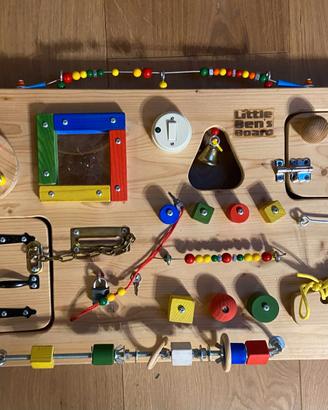 Tavola montessoriana sensoriale per bambini