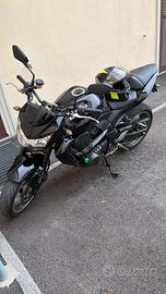 KAWASAKI Z750