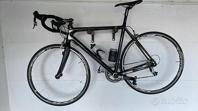 Questa è unbici da corsa poco utilizzata unico pro