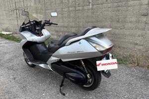 Honda Silver Wing 600 FMI