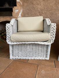 Poltrone da giardino in vimini.