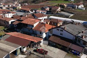 CASA SEMINDIPENDENTE A PAGNO