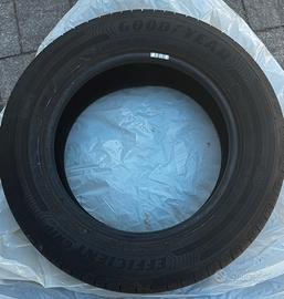 4 gomme nuove  e mai usate GOODYEAR  Fiat  Panda
