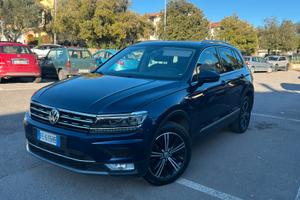Tiguan 2.0 TDI SCR DSG 4MOTION Business BMT