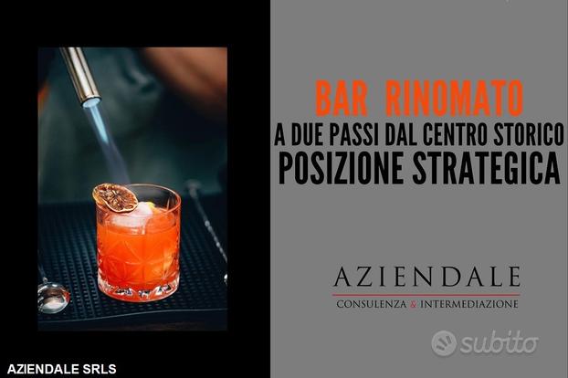 Bar a due passi dal centro storico con plateatico