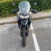 Triumph tiger 800xca