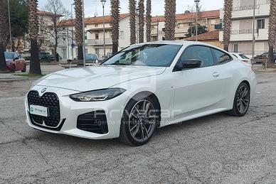 BMW M440i 48V xDrive Coupé