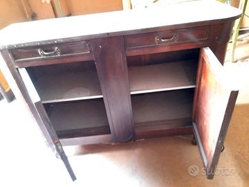 Mobili antichi arredi scegli per te se hai furgone