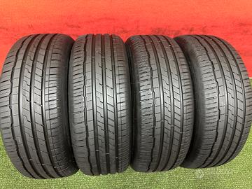 235 60 18 Gomme Estive 85-99% Hankook 235 60R18