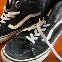 Scarpe stivale vans nere