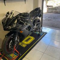 Yamaha r1 2006