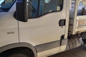 furgone autocarro
