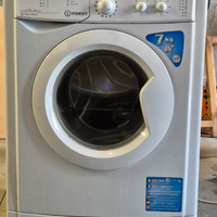 Ricambi lavatrice Indesit (IWC71051)