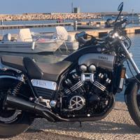 Yamaha V Max 1200