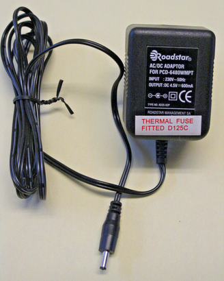 ALIMENTATORE SPINA 230Vac / 4,5V 600mA - AD35-02P