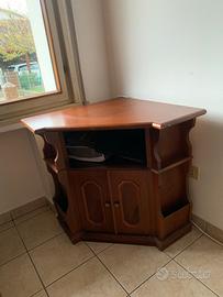 Mobile porta Tv ad angolo