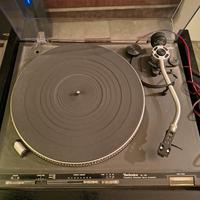 Giradischi technics sl-b3
Amplificatore e stereo 
