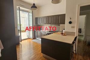 6 LOCALI A ROMA