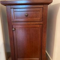 Comodino arte povera