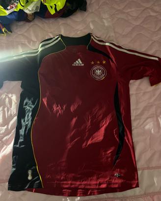 maglietta di calcio
