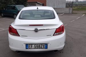 opel insigna 4x4 turbo disel