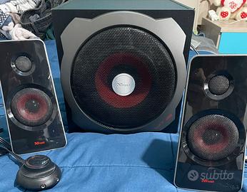 Altoparlanti Trust tytan 2.1