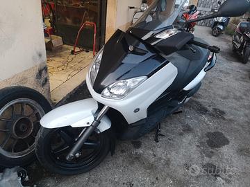 Yamaha xmax 250 ricambi