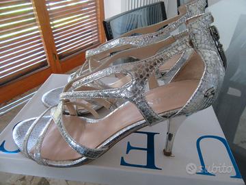 Sandali eleganti argentati Guess