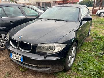 Bmw serie 1 1.6 benzina Anno 2009