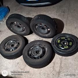 Pneumatici estivi e invernali