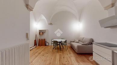 2 LOCALI A MARTINA FRANCA