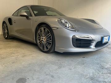 Porsche 911 (991) - 2013