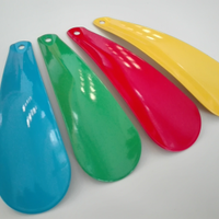 Calzanti nuovi per calzature