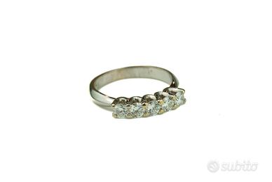 Anello in oro bianco 18 KT GR 4,15
