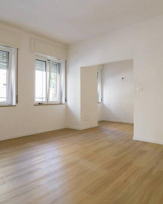 Appartamento di 90 m² con 4 locali e box auto a Ve