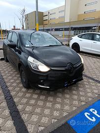 Renault clio zen gpl