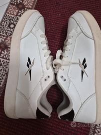 scarpe  Reebok  usate  pochissime  lavate sanifica
