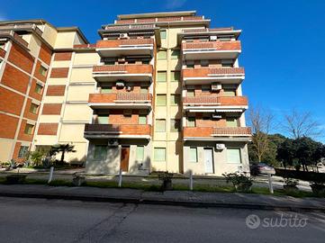 3 LOCALI A COMACCHIO