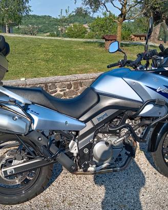 Suzuki V Strom DL 650
