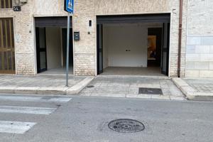Locale commerciale in Via Pietro Palagano-Trani