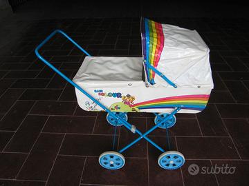 Carrozzina giocattolo vintage