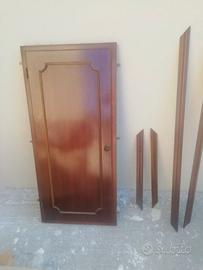 Piccola porta interna